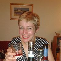 Profile Image for lesley banks.